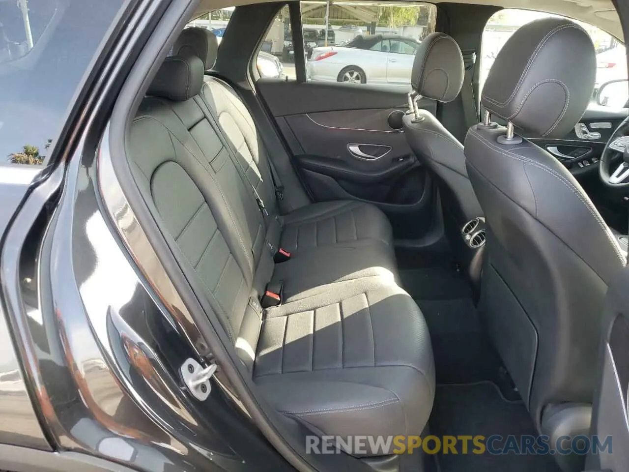 11 Фотография поврежденного автомобиля W1N0G8DB6NV363556 MERCEDES-BENZ GLC-CLASS 2022