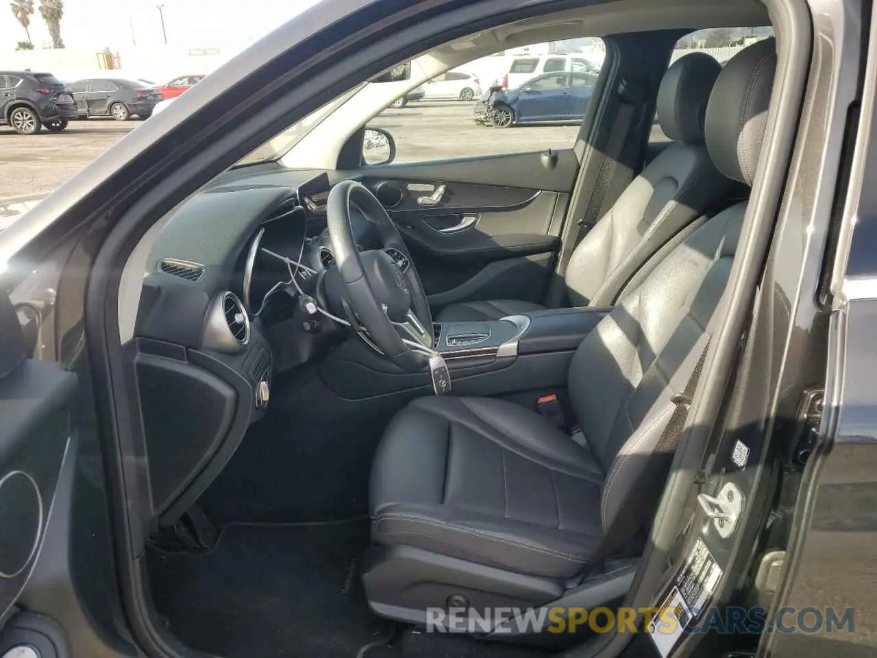 7 Фотография поврежденного автомобиля W1N0G8DB6NV363556 MERCEDES-BENZ GLC-CLASS 2022