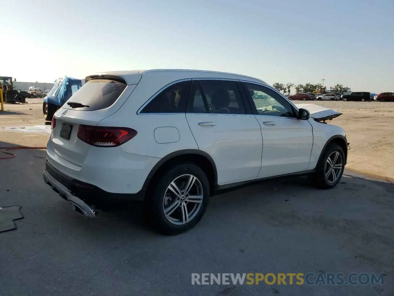3 Photograph of a damaged car W1N0G8DB6NV387338 MERCEDES-BENZ GLC-CLASS 2022