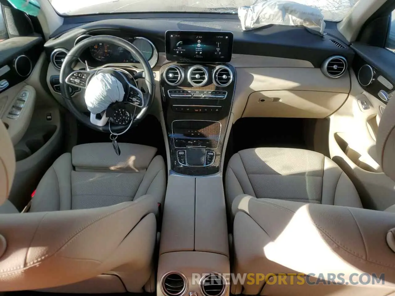 8 Photograph of a damaged car W1N0G8DB6NV387338 MERCEDES-BENZ GLC-CLASS 2022