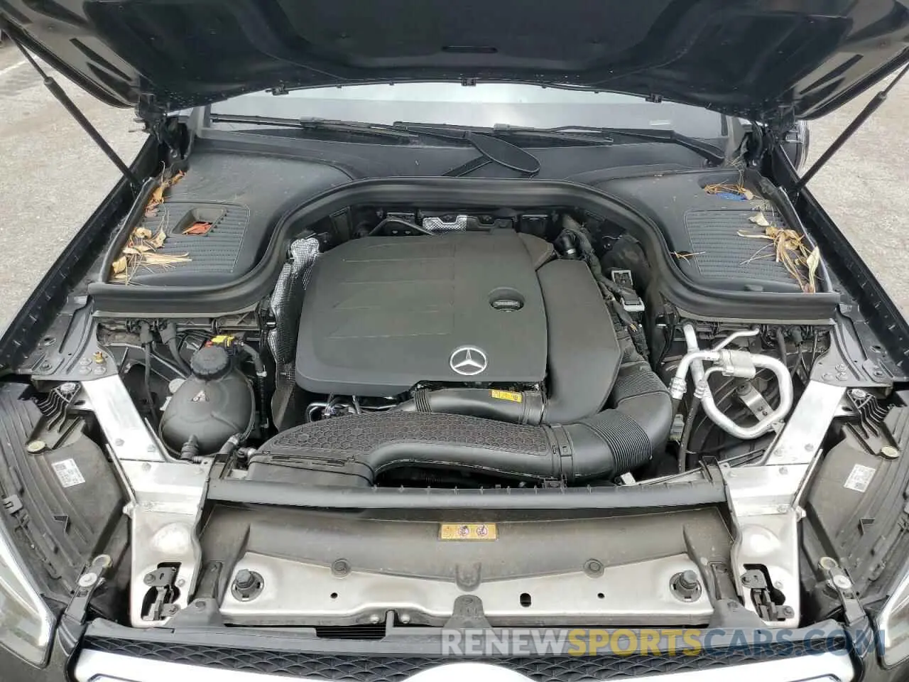12 Photograph of a damaged car W1N0G8DB7NV397716 MERCEDES-BENZ GLC-CLASS 2022