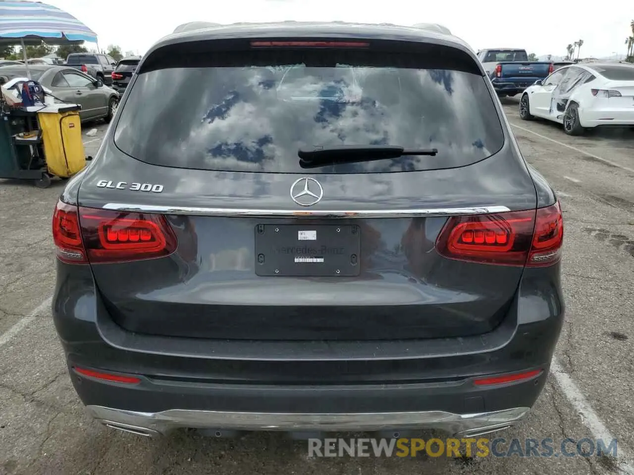 6 Photograph of a damaged car W1N0G8DB7NV397716 MERCEDES-BENZ GLC-CLASS 2022