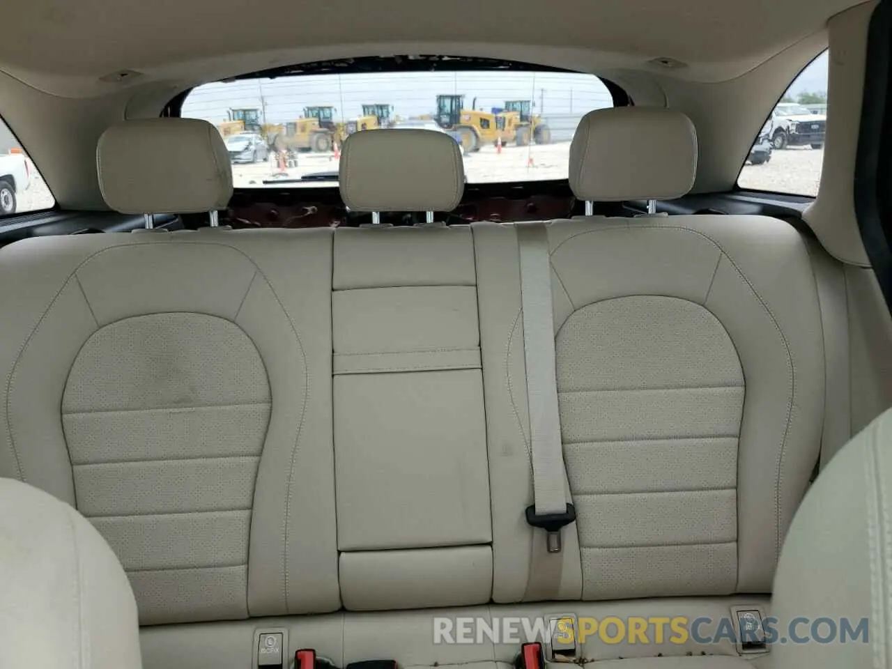 10 Photograph of a damaged car W1N0G8DB8NV389091 MERCEDES-BENZ GLC-CLASS 2022