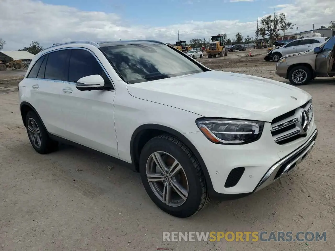 4 Photograph of a damaged car W1N0G8DB9NV331233 MERCEDES-BENZ GLC-CLASS 2022