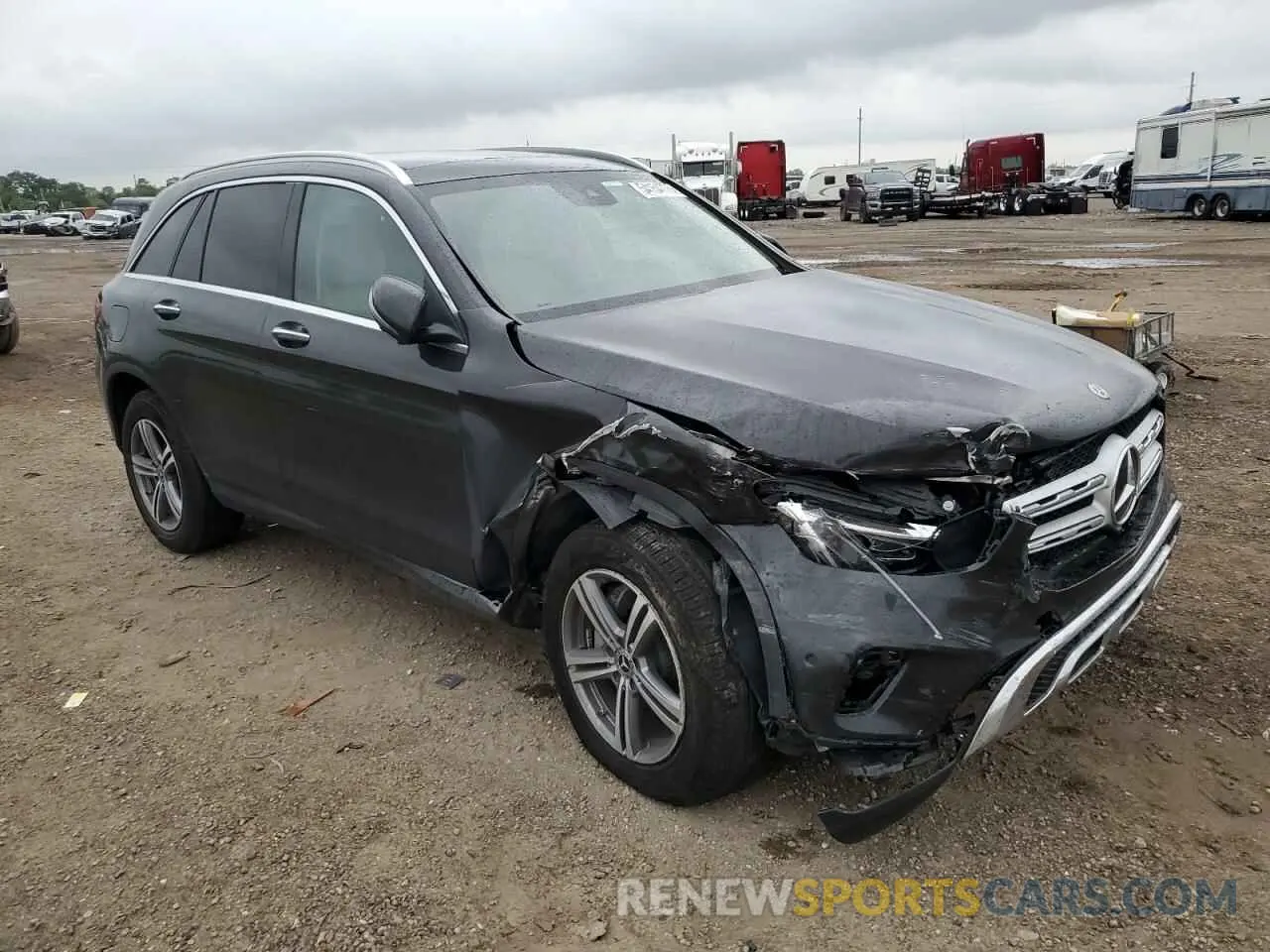 4 Photograph of a damaged car W1N0G8DB9NV388421 MERCEDES-BENZ GLC-CLASS 2022