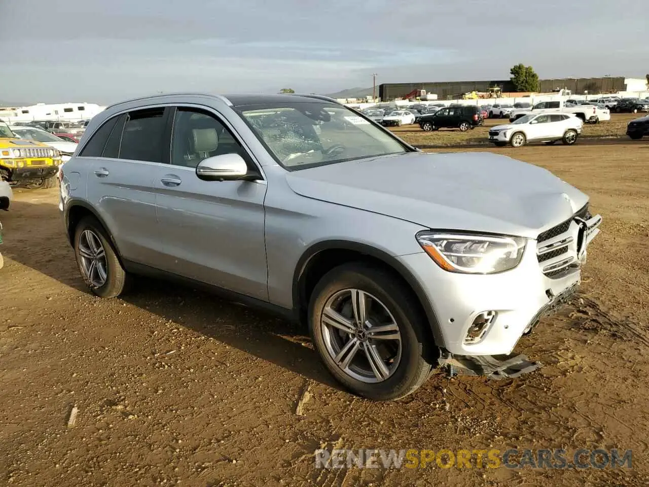 4 Photograph of a damaged car W1N0G8EB0NG042857 MERCEDES-BENZ GLC-CLASS 2022