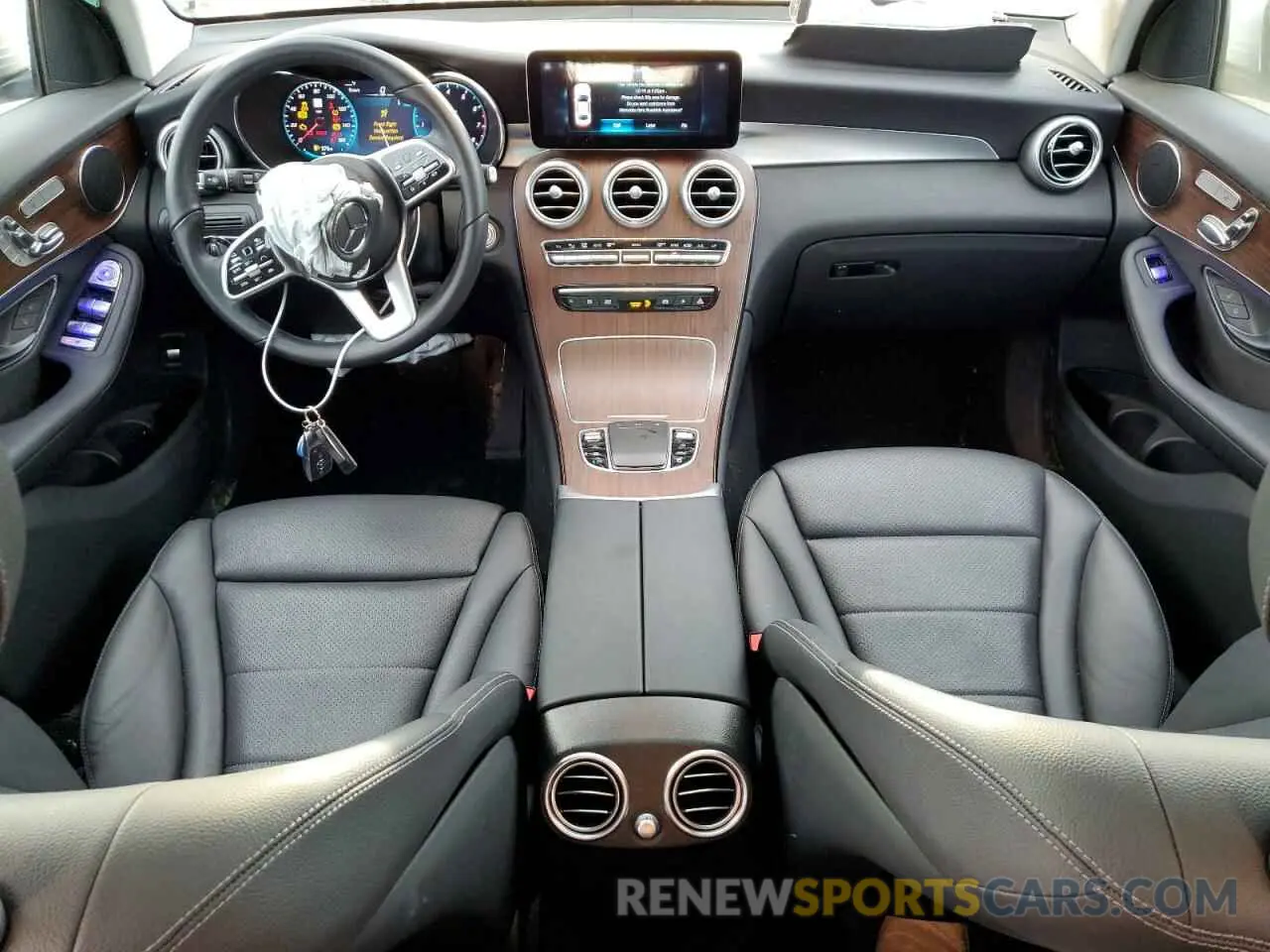 8 Photograph of a damaged car W1N0G8EB0NG042857 MERCEDES-BENZ GLC-CLASS 2022