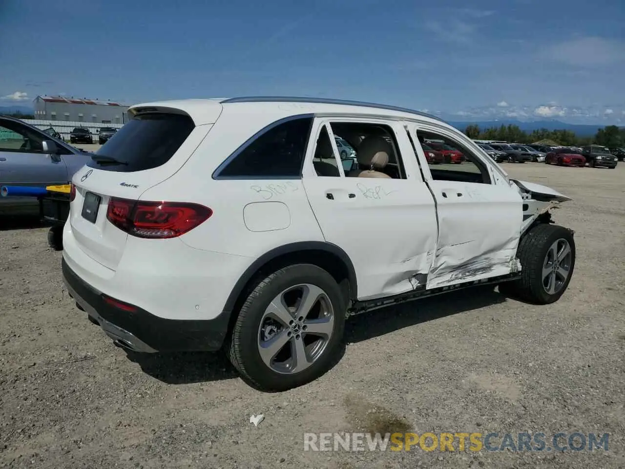 3 Photograph of a damaged car W1N0G8EB0NV395997 MERCEDES-BENZ GLC-CLASS 2022