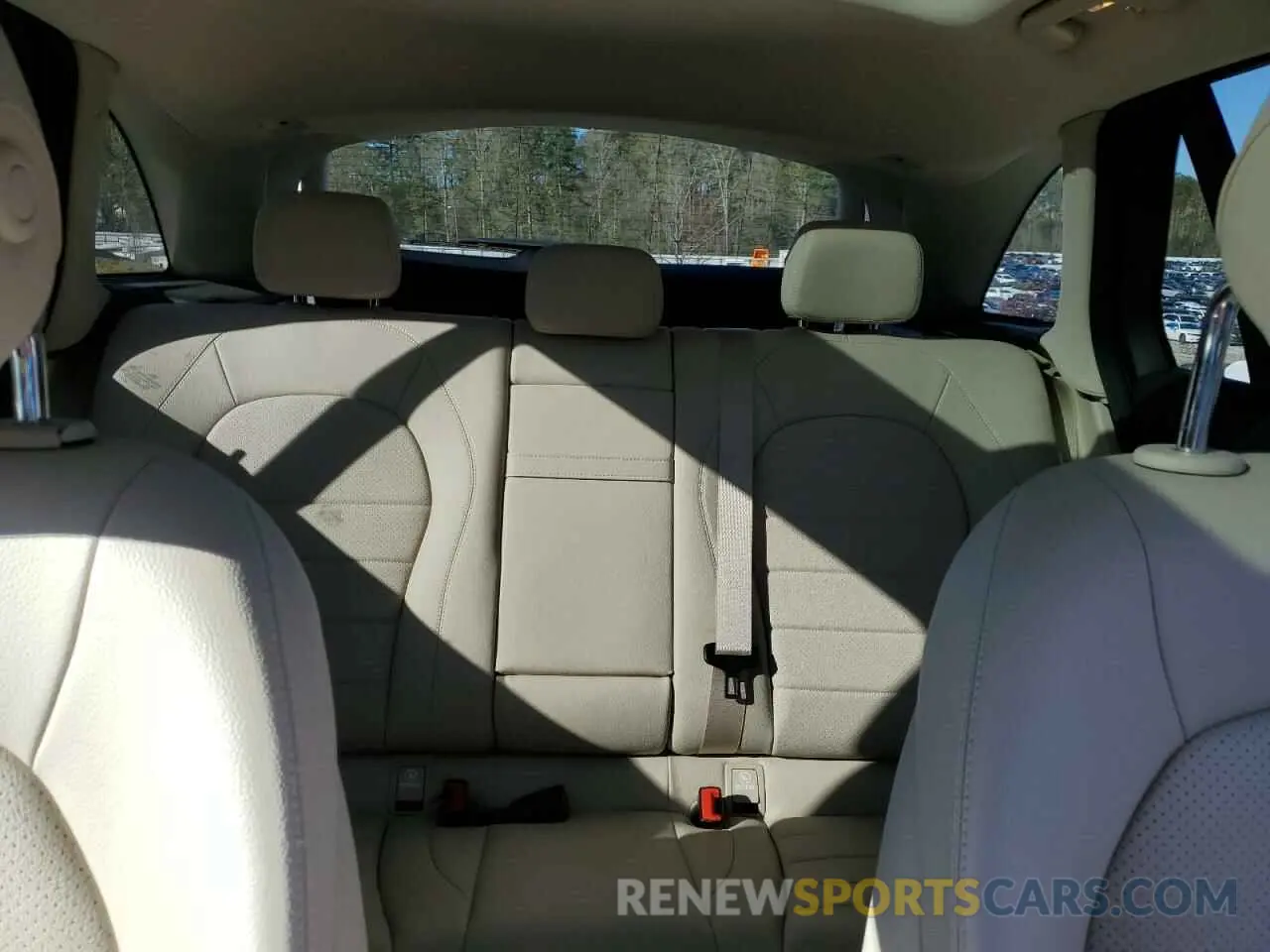 10 Photograph of a damaged car W1N0G8EB1NV380845 MERCEDES-BENZ GLC-CLASS 2022