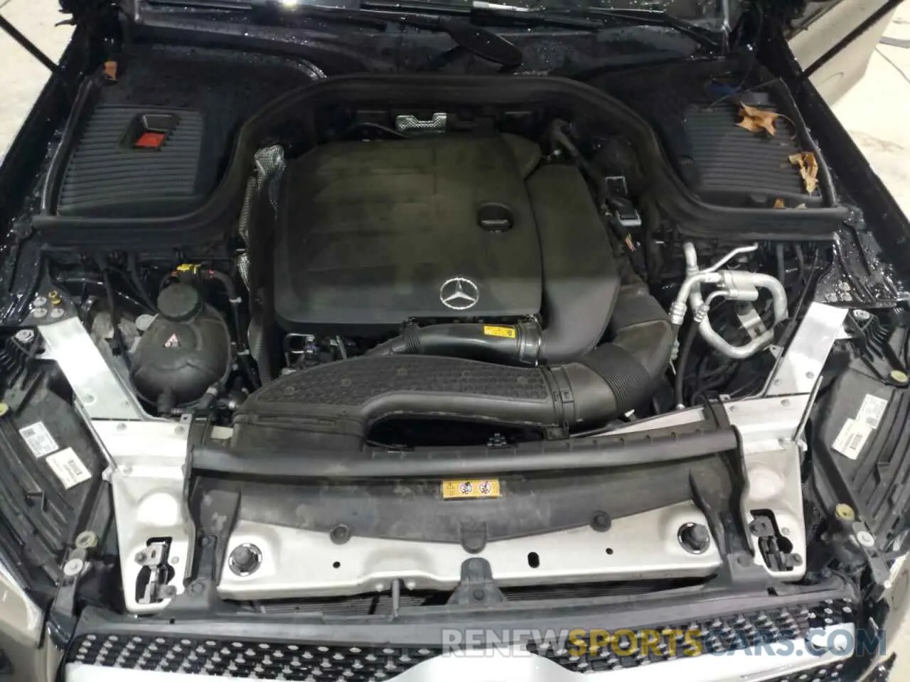 12 Photograph of a damaged car W1N0G8EB2NG119373 MERCEDES-BENZ GLC-CLASS 2022