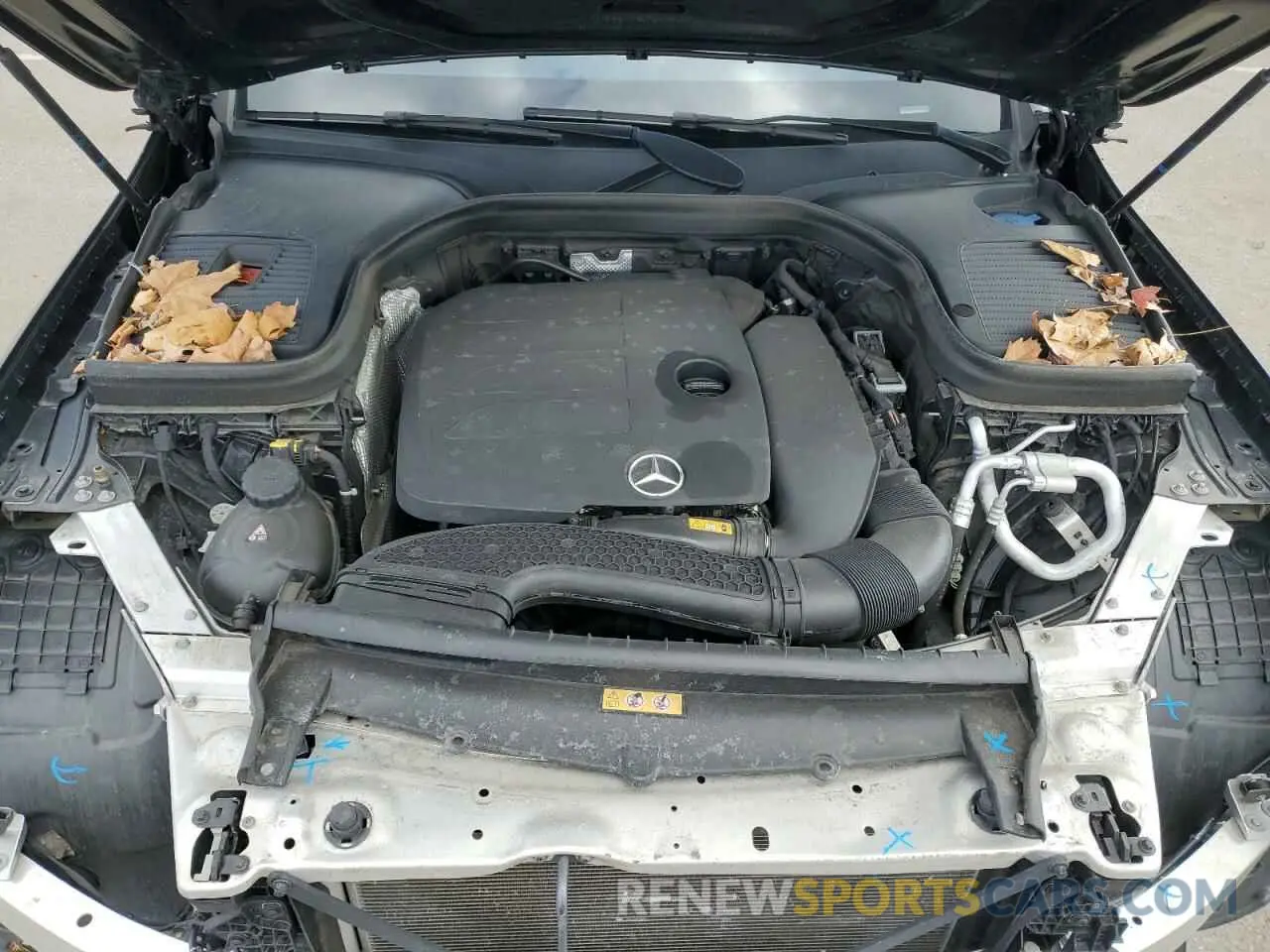 12 Photograph of a damaged car W1N0G8EB2NV381180 MERCEDES-BENZ GLC-CLASS 2022