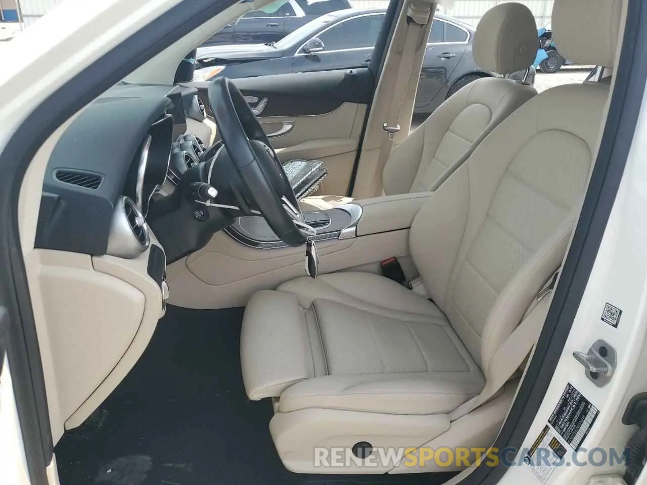 7 Фотография поврежденного автомобиля W1N0G8EB2NV394348 MERCEDES-BENZ GLC-CLASS 2022