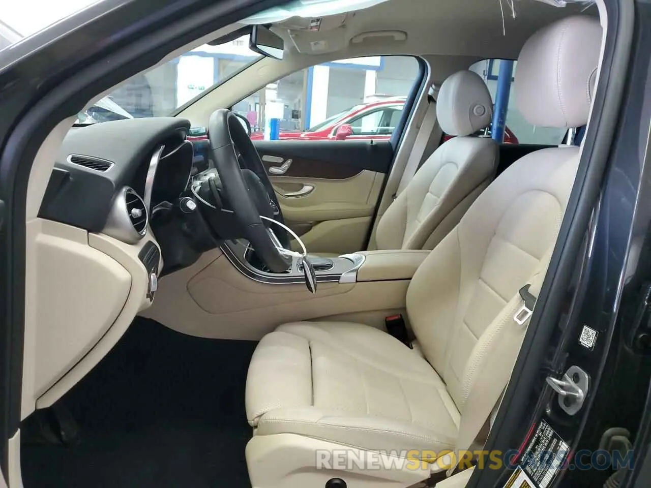 7 Photograph of a damaged car W1N0G8EB4NV331493 MERCEDES-BENZ GLC-CLASS 2022