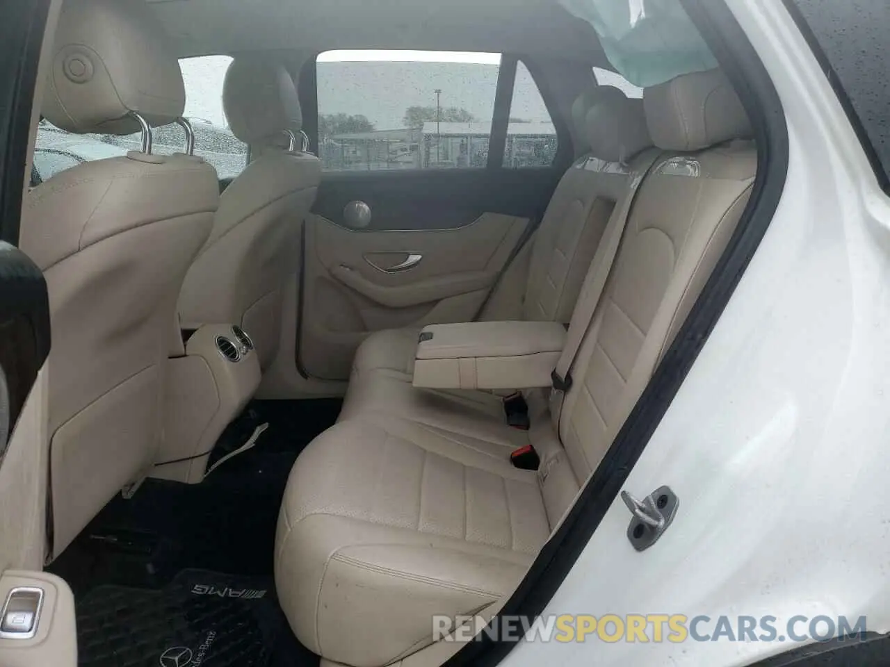 11 Photograph of a damaged car W1N0G8EB8NG029368 MERCEDES-BENZ GLC-CLASS 2022