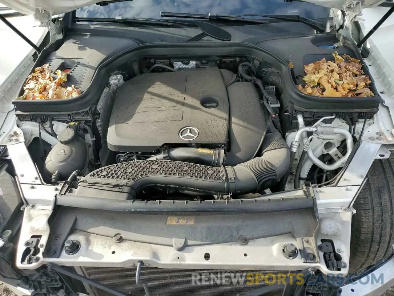 12 Photograph of a damaged car W1N0G8EBXNV368175 MERCEDES-BENZ GLC-CLASS 2022