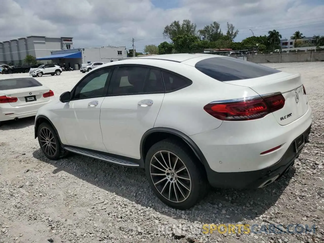 2 Фотография поврежденного автомобиля W1N0J8EB2NG056213 MERCEDES-BENZ GLC-CLASS 2022