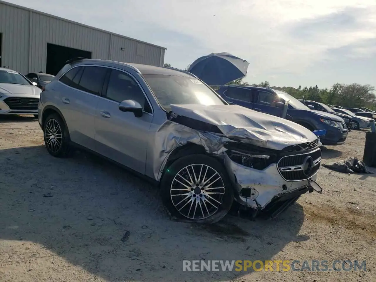 4 Фотография поврежденного автомобиля W1NKM4GB2PF051964 MERCEDES-BENZ GLC-CLASS 2023