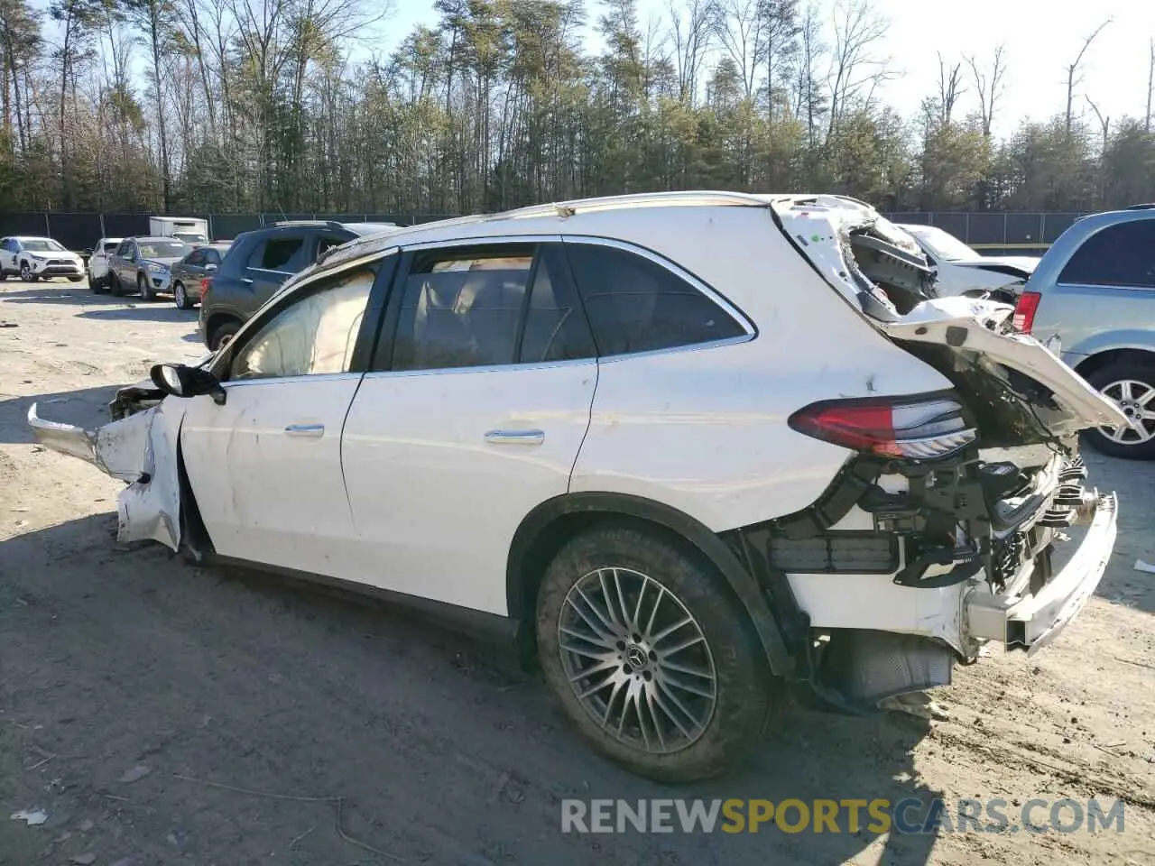 2 Photograph of a damaged car W1NKM4HB4PU021035 MERCEDES-BENZ GLC-CLASS 2023