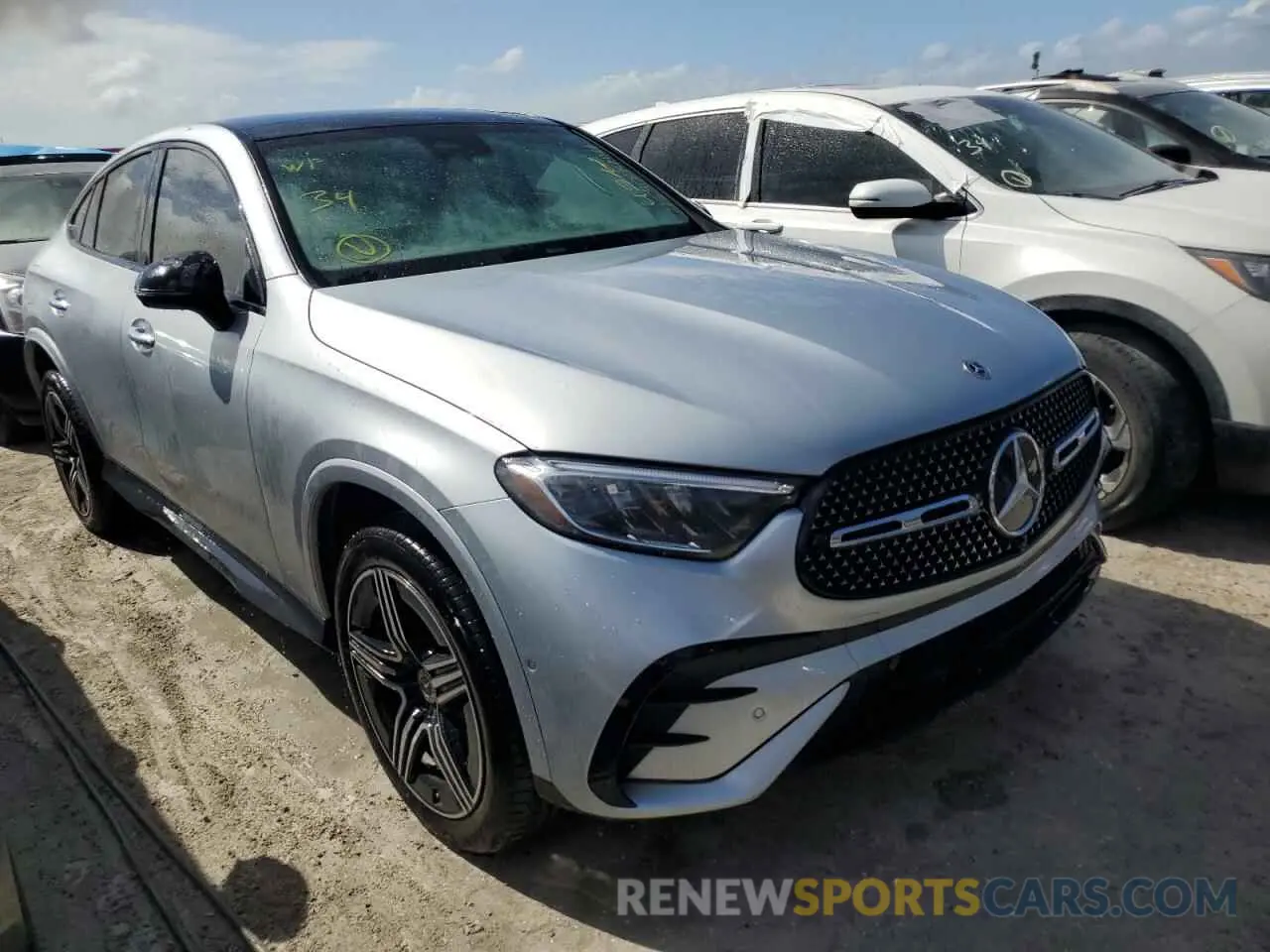 4 Photograph of a damaged car W1NKJ4HB4RF124035 MERCEDES-BENZ GLC-CLASS 2024