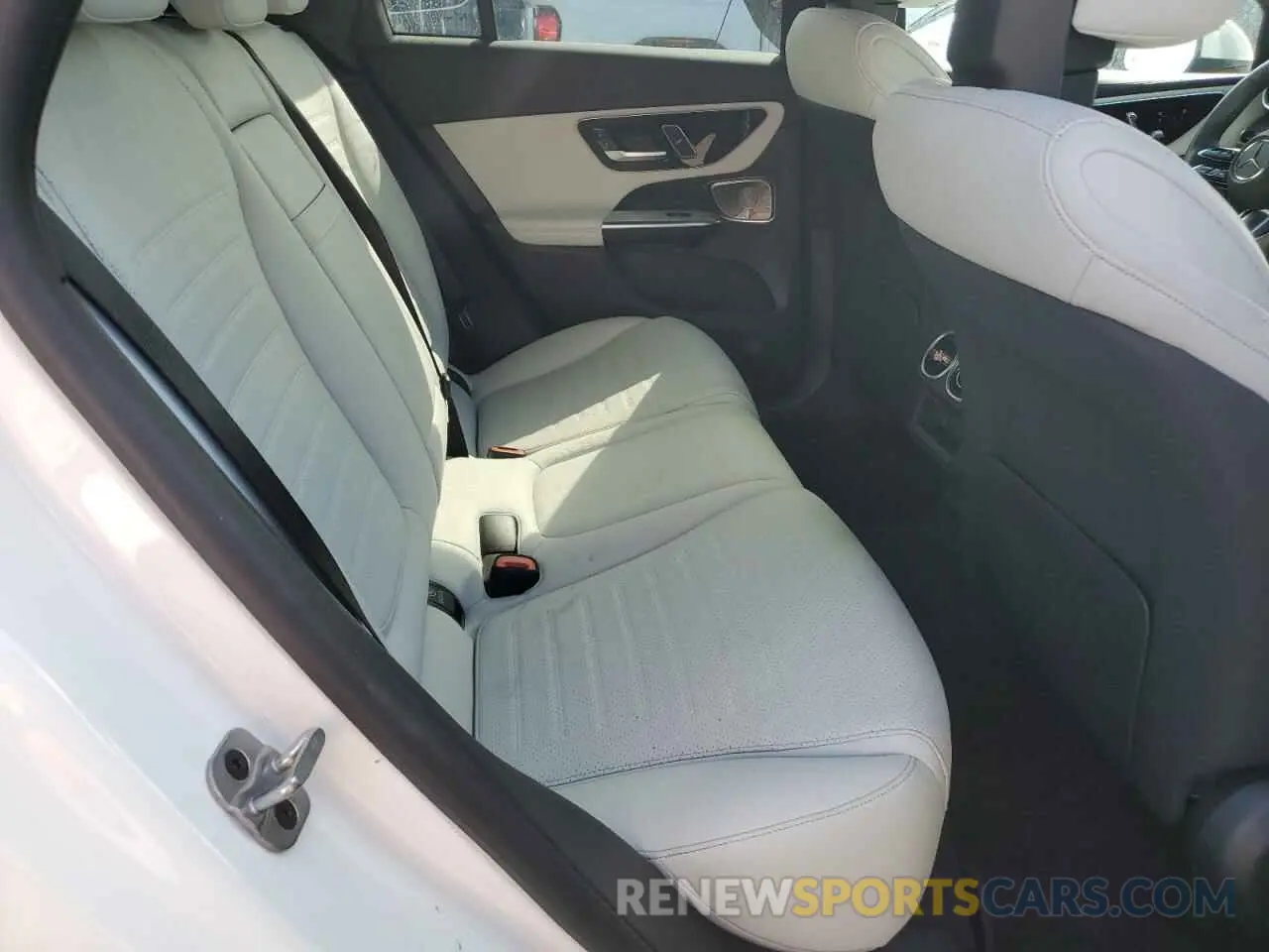 11 Фотография поврежденного автомобиля W1NKM4GB2RF172836 MERCEDES-BENZ GLC-CLASS 2024