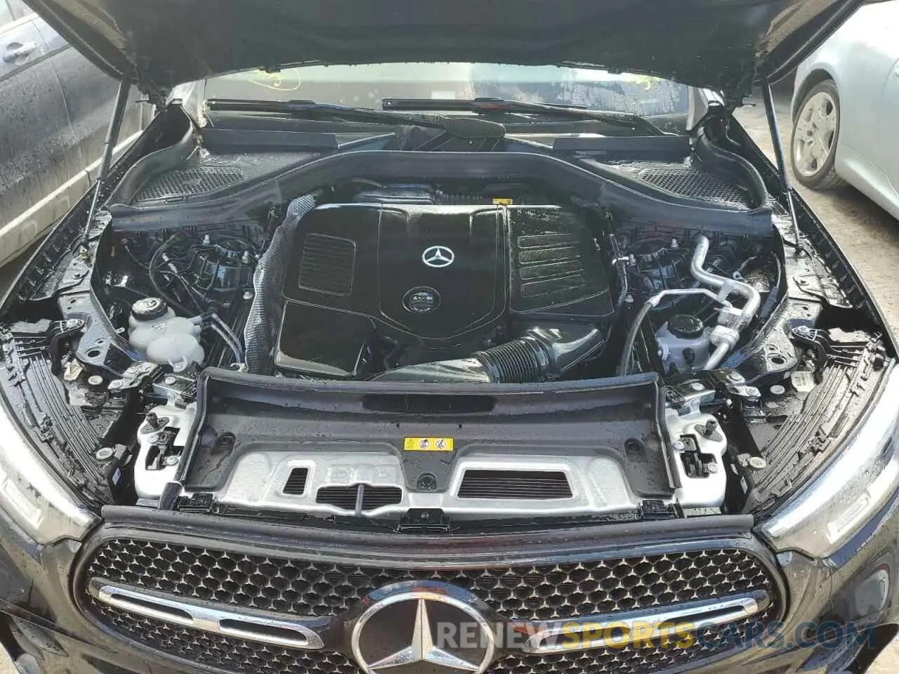 12 Photograph of a damaged car W1NKM4GB7RF077169 MERCEDES-BENZ GLC-CLASS 2024