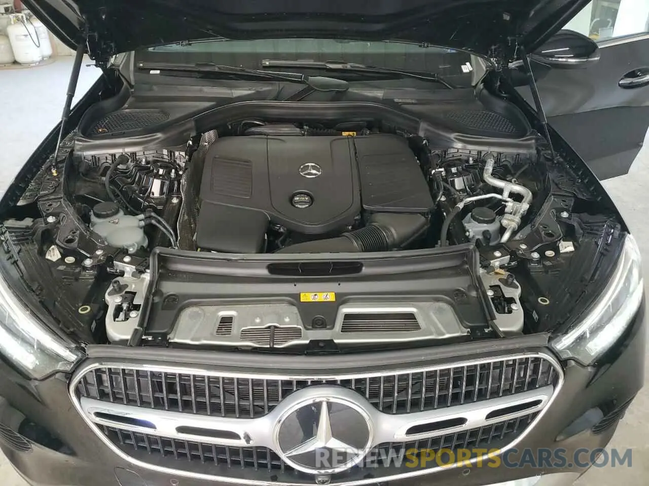 12 Photograph of a damaged car W1NKM4HB0RF216475 MERCEDES-BENZ GLC-CLASS 2024