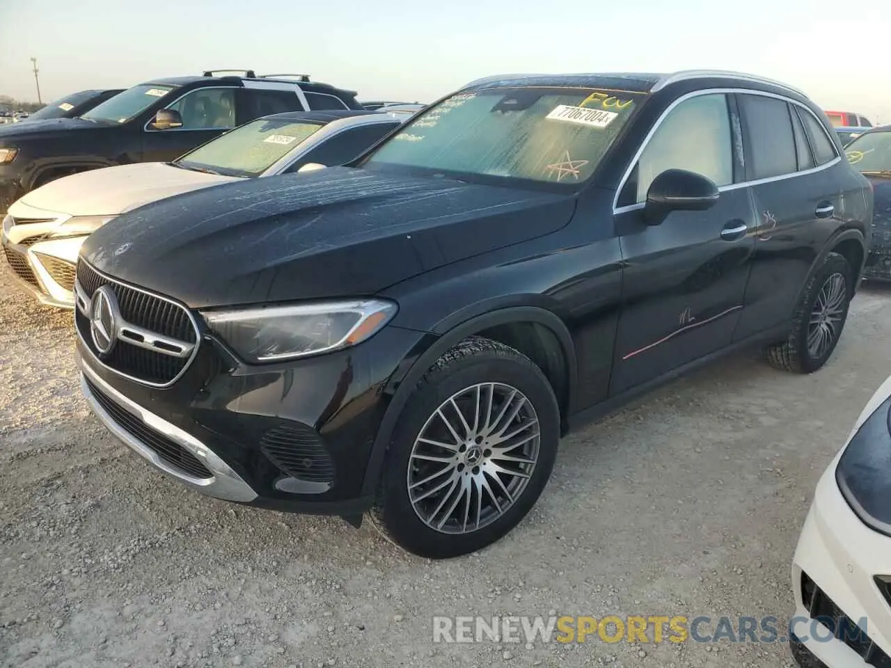 1 Photograph of a damaged car W1NKM4HB1RF100928 MERCEDES-BENZ GLC-CLASS 2024