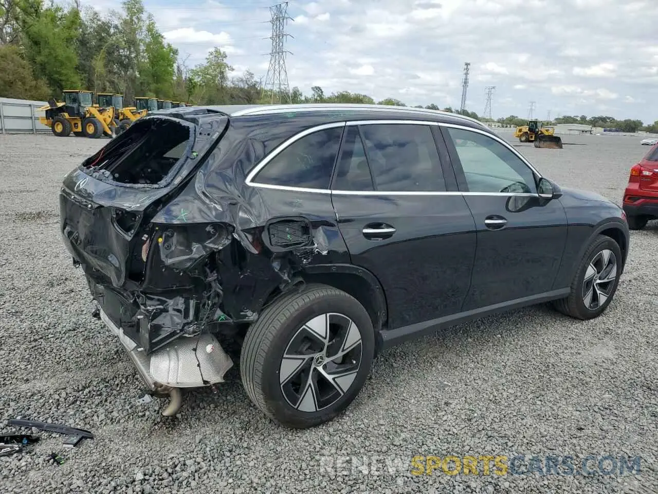 3 Photograph of a damaged car W1NKM4HB4RF089939 MERCEDES-BENZ GLC-CLASS 2024