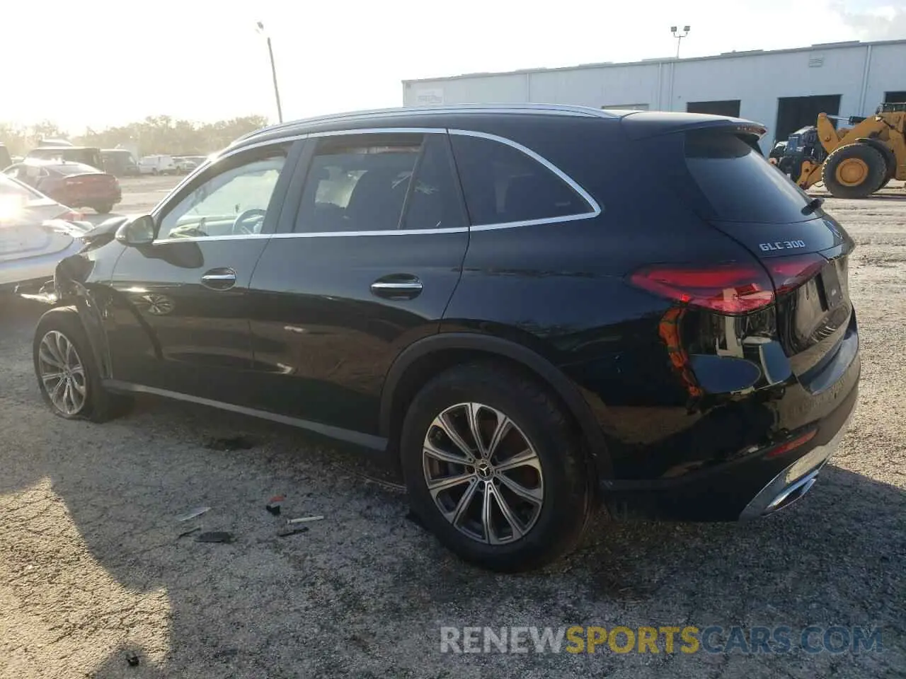 2 Photograph of a damaged car W1NKM4HB4RF217662 MERCEDES-BENZ GLC-CLASS 2024