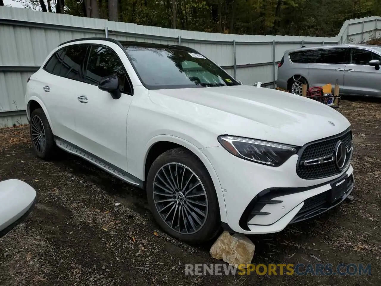 4 Фотография поврежденного автомобиля W1NKM4HB9RF131005 MERCEDES-BENZ GLC-CLASS 2024