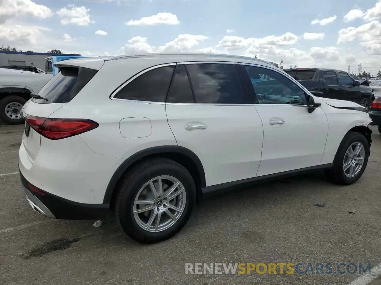 3 Photograph of a damaged car W1NKM4GB9SF330286 MERCEDES-BENZ GLC-CLASS 2025