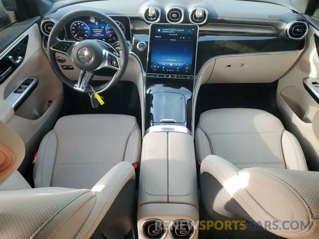 8 Photograph of a damaged car W1NKM4HBXSF265012 MERCEDES-BENZ GLC-CLASS 2025