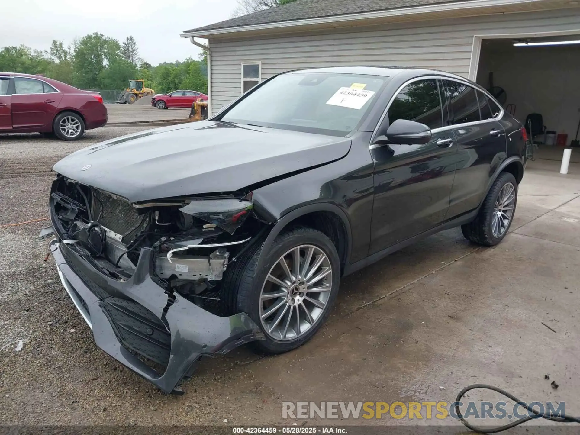 2 Фотография поврежденного автомобиля W1N0J8EB9MF913972 MERCEDES-BENZ GLC COUPE 2021