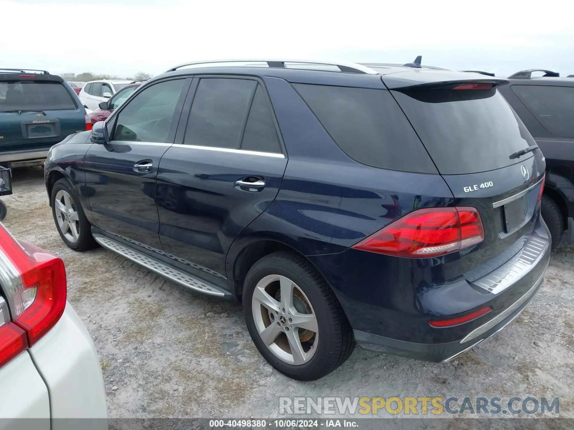 3 Фотография поврежденного автомобиля 4JGDA5GB9KB215835 MERCEDES-BENZ GLE 2019