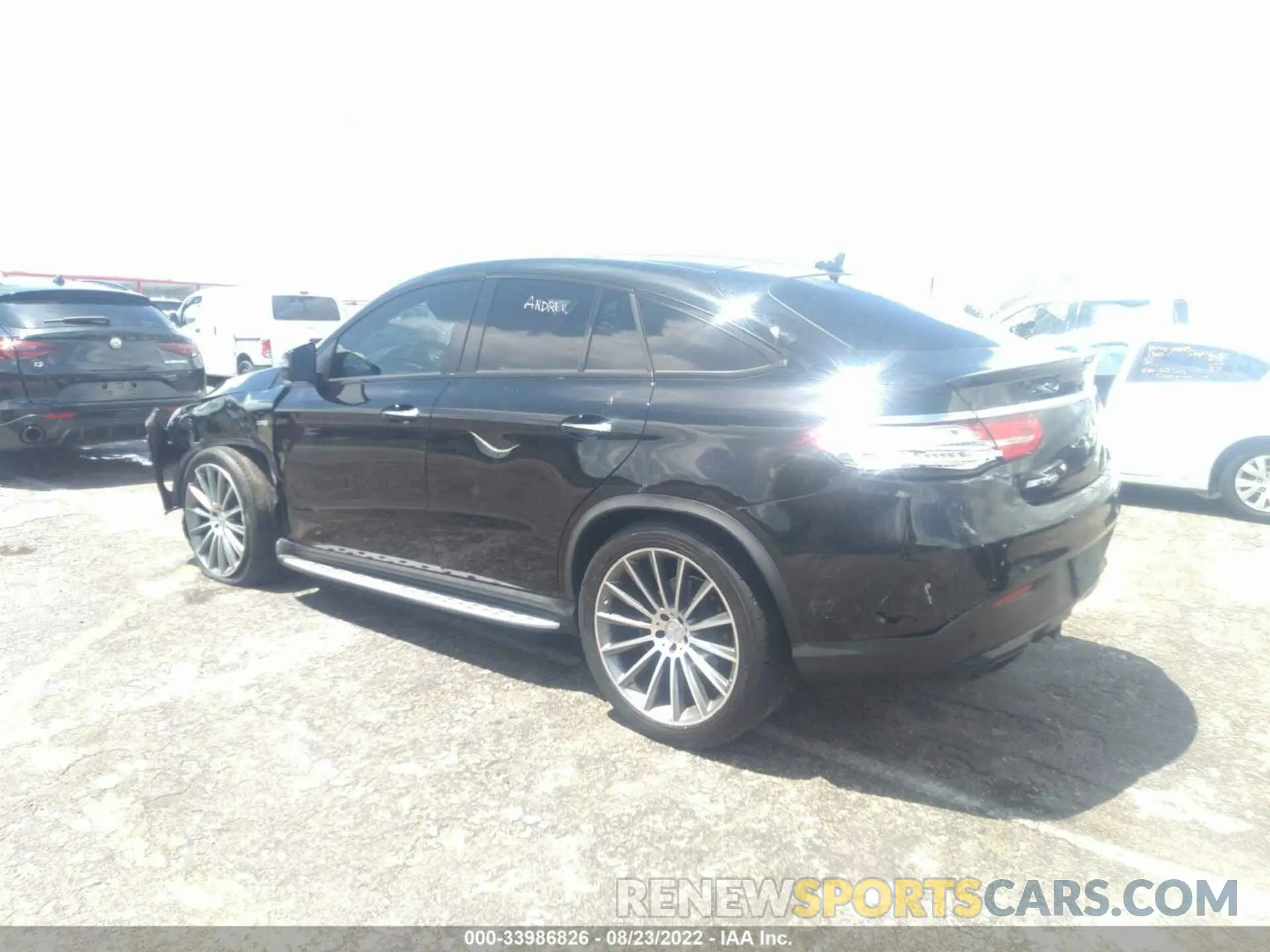 3 Фотография поврежденного автомобиля 4JGED6EB2KA133763 MERCEDES-BENZ GLE 2019