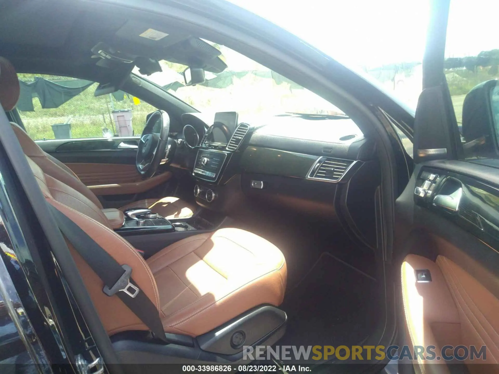5 Фотография поврежденного автомобиля 4JGED6EB2KA133763 MERCEDES-BENZ GLE 2019
