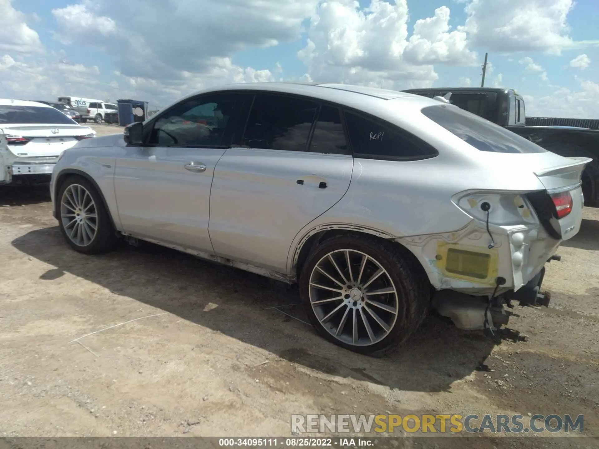 3 Фотография поврежденного автомобиля 4JGED6EB3KA141371 MERCEDES-BENZ GLE 2019