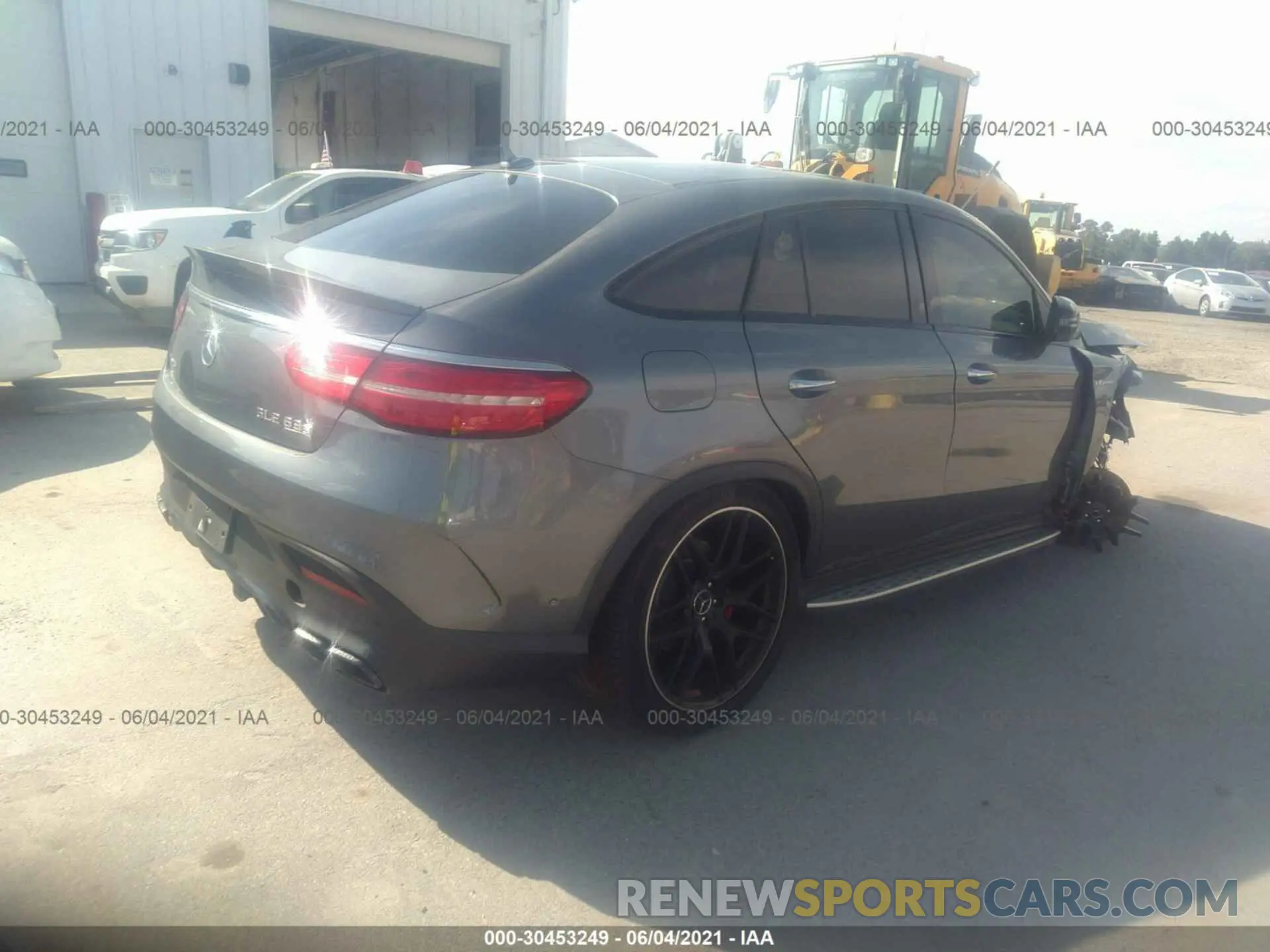 4 Photograph of a damaged car 4JGED7FB8KA126255 MERCEDES-BENZ GLE 2019