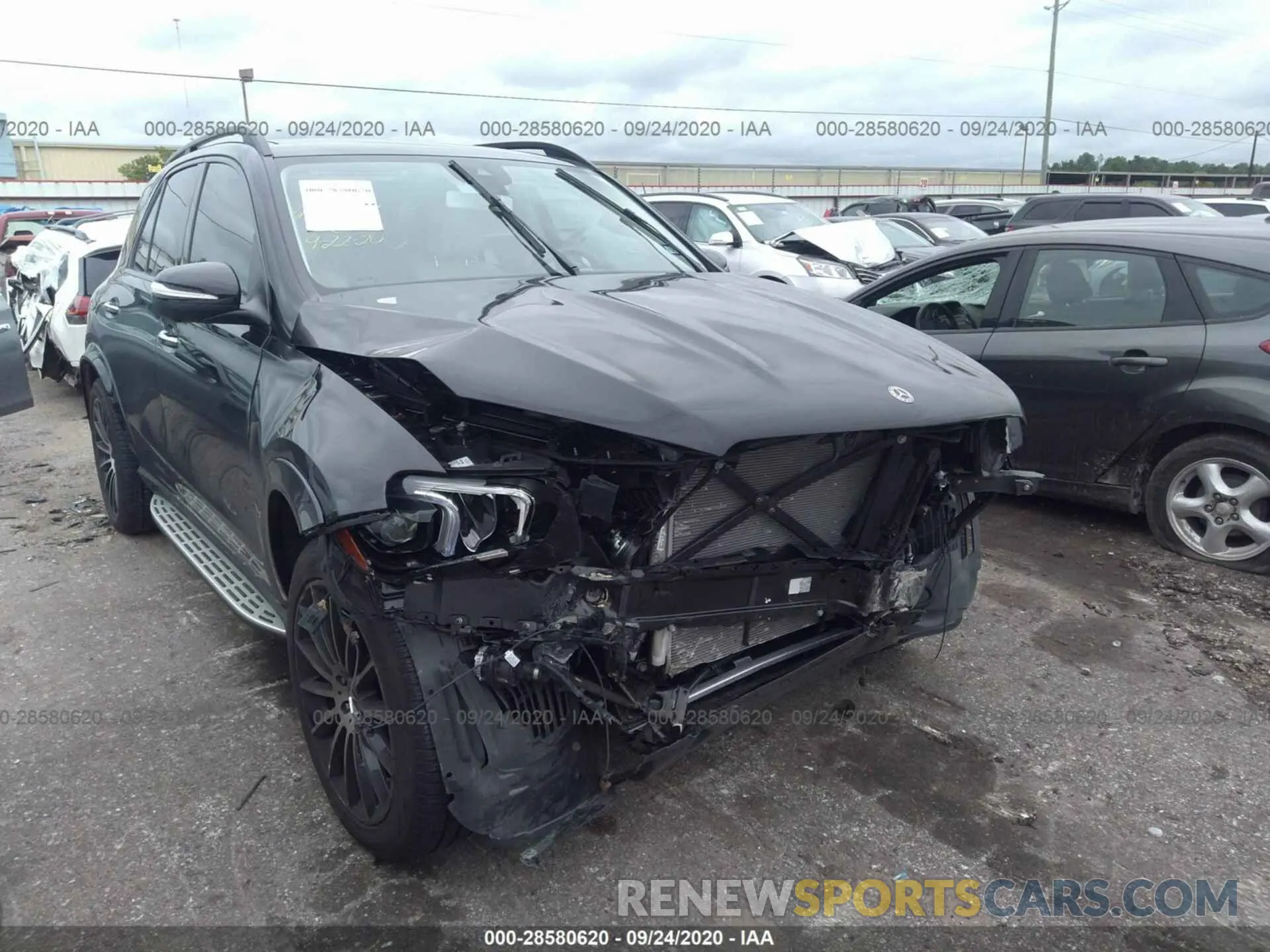 1 Photograph of a damaged car 4JGFB4JE2LA208543 MERCEDES-BENZ GLE 2020
