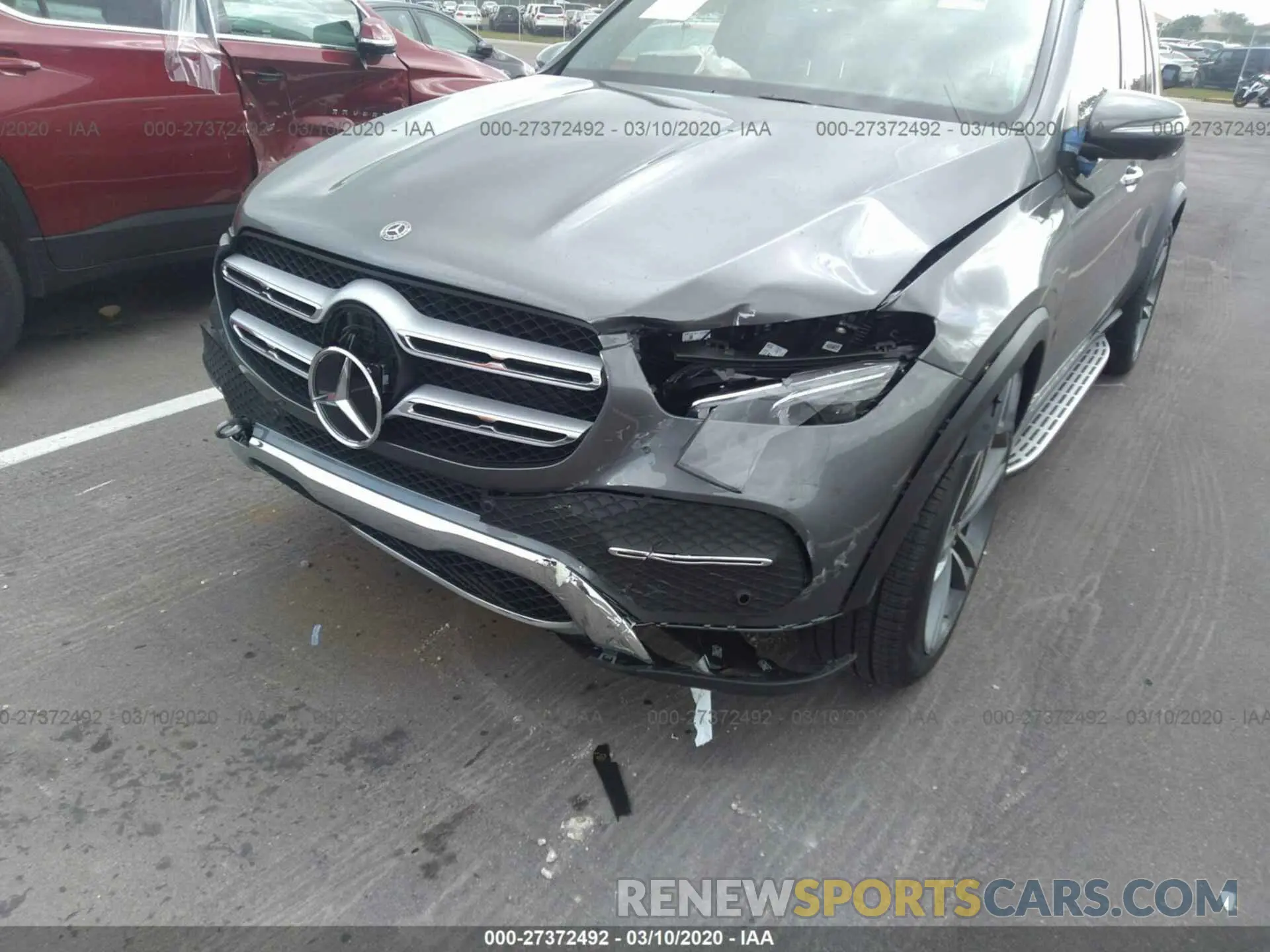 6 Photograph of a damaged car 4JGFB4JE4LA191860 MERCEDES-BENZ GLE 2020