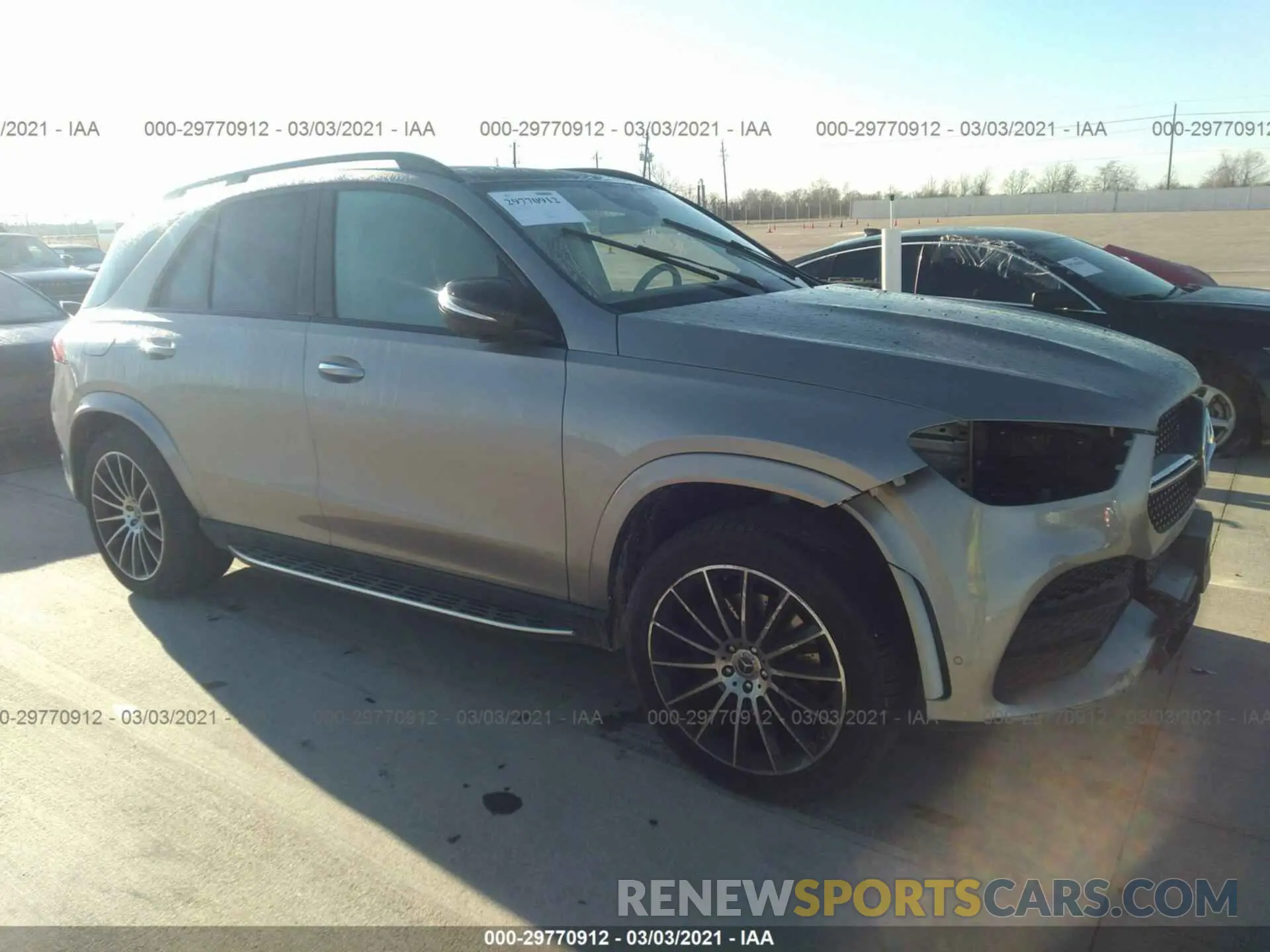 1 Photograph of a damaged car 4JGFB4JE7LA201331 MERCEDES-BENZ GLE 2020