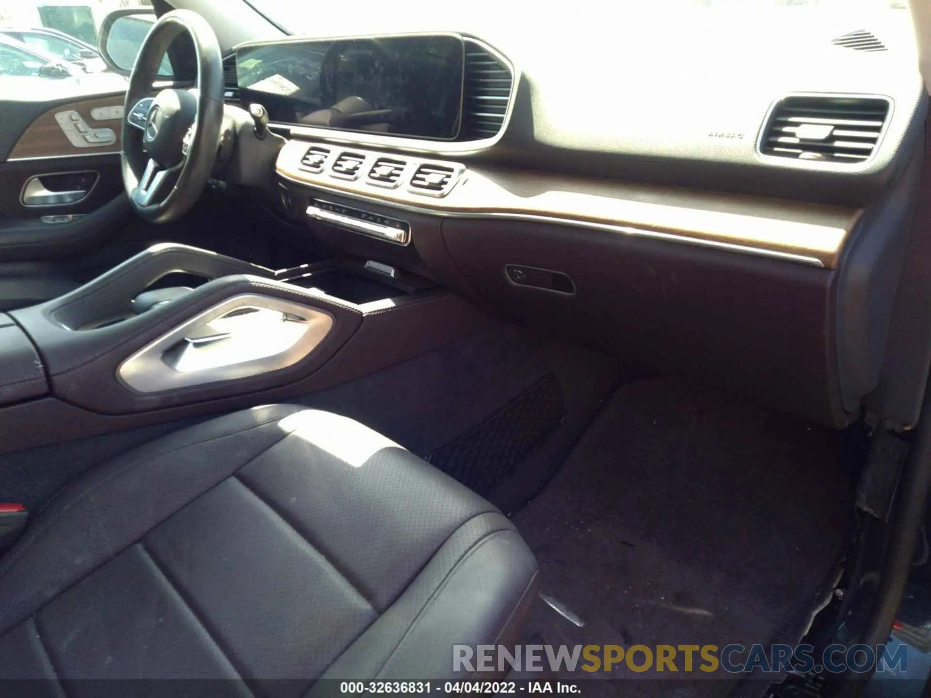 5 Photograph of a damaged car 4JGFB4KB0LA062373 MERCEDES-BENZ GLE 2020