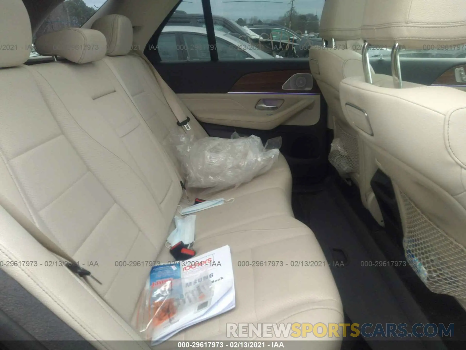 8 Photograph of a damaged car 4JGFB4KB9LA079902 MERCEDES-BENZ GLE 2020