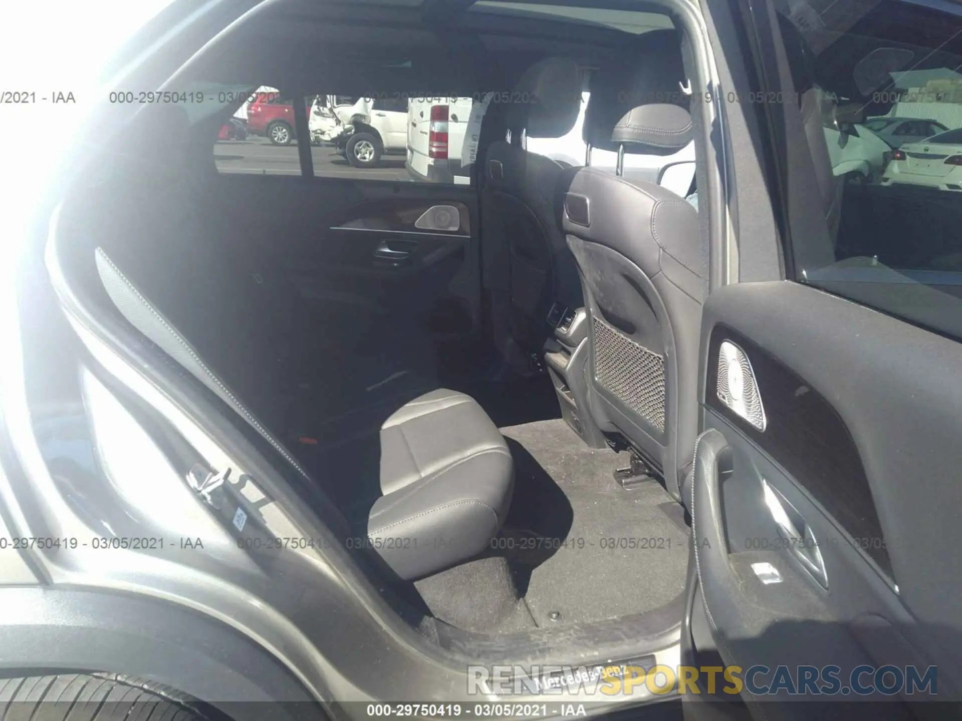 8 Photograph of a damaged car 4JGFB4KBXLA050120 MERCEDES-BENZ GLE 2020