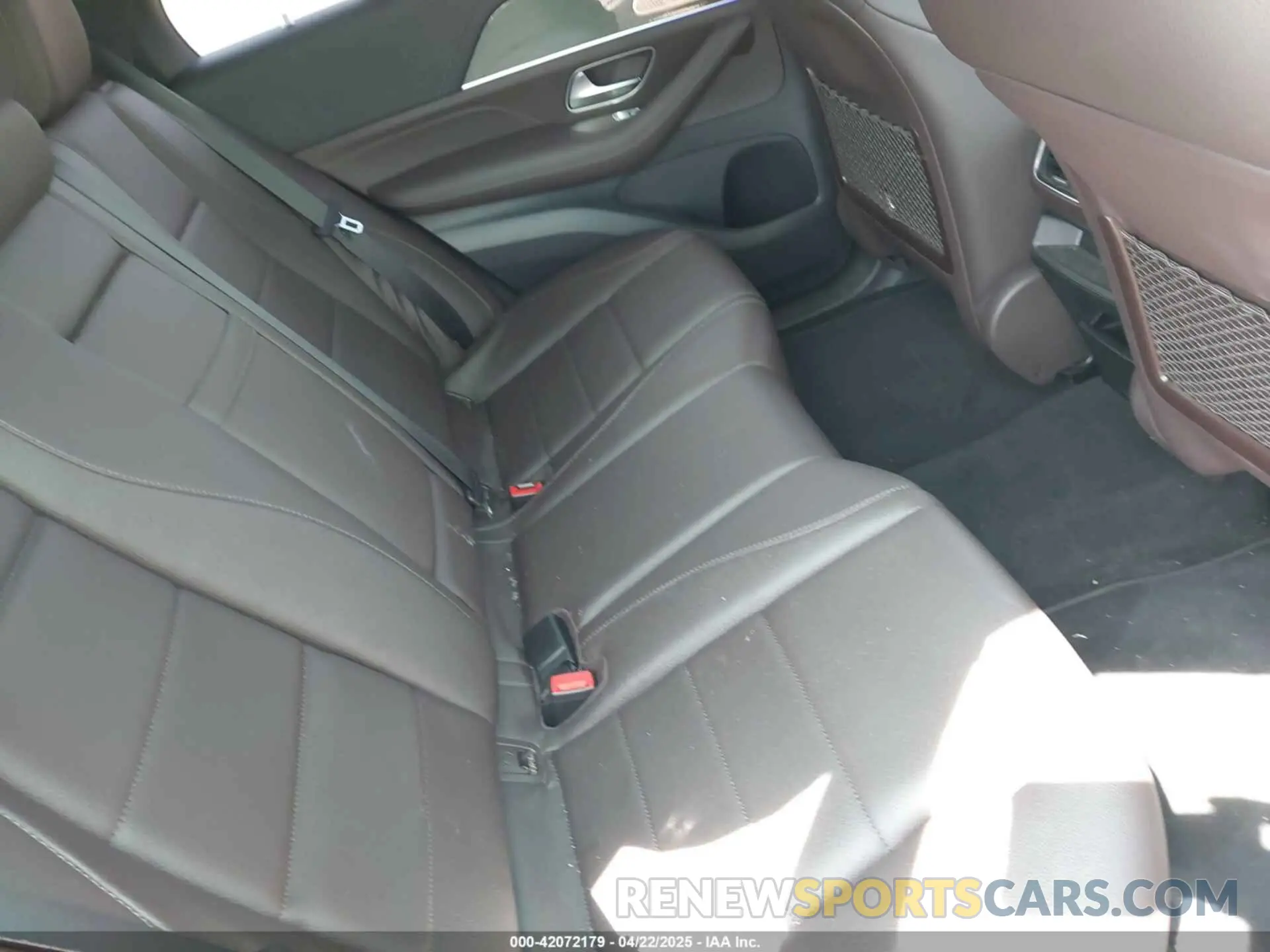 8 Photograph of a damaged car 4JGFB5KB4MA444476 MERCEDES-BENZ GLE 2021