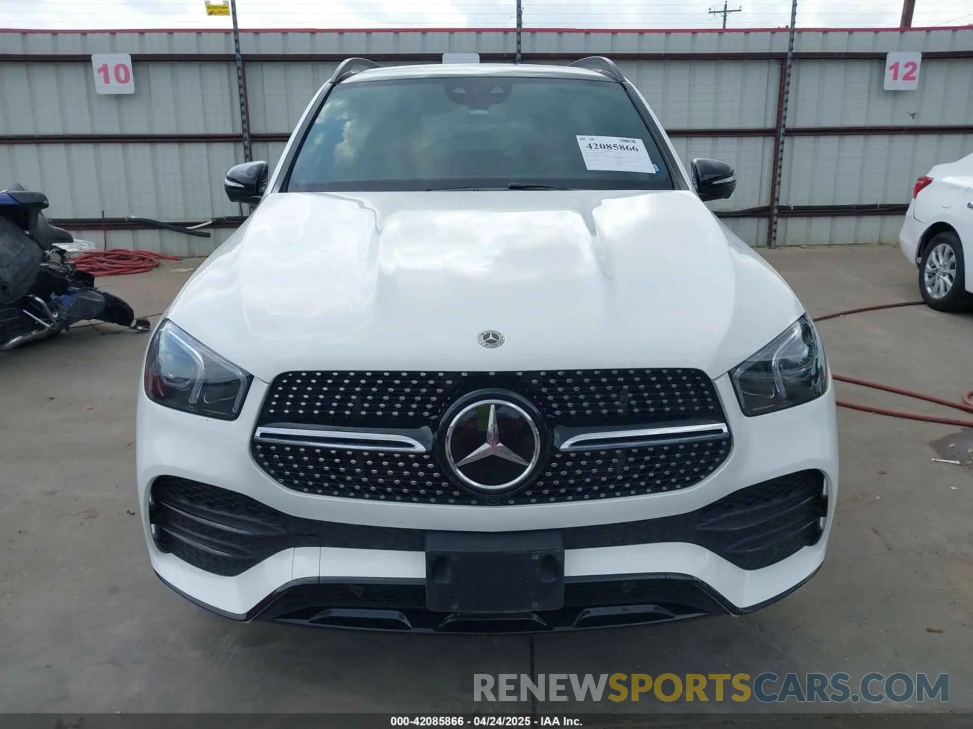 13 Photograph of a damaged car 4JGFB5KB8MA552664 MERCEDES-BENZ GLE 2021