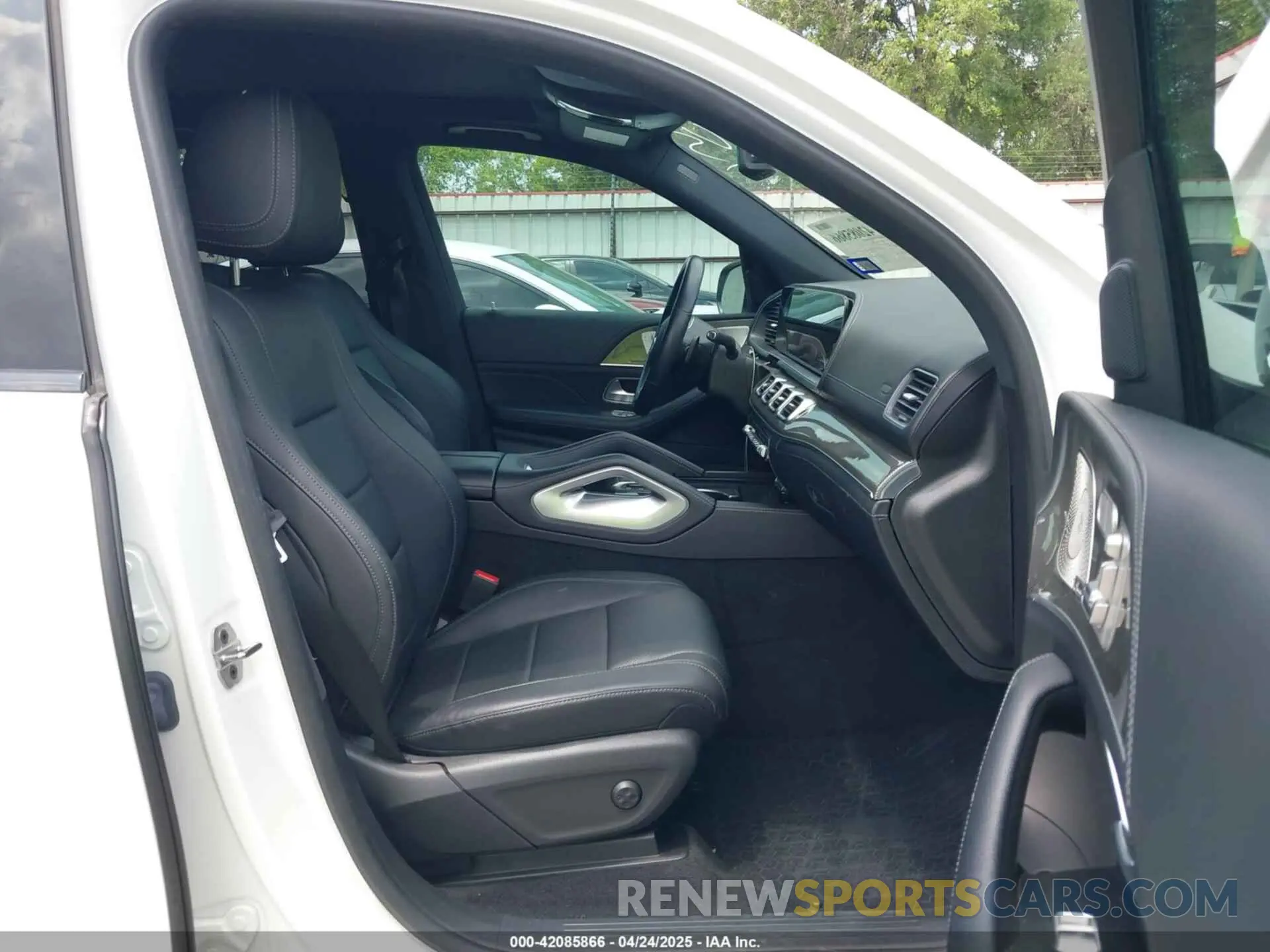 5 Photograph of a damaged car 4JGFB5KB8MA552664 MERCEDES-BENZ GLE 2021