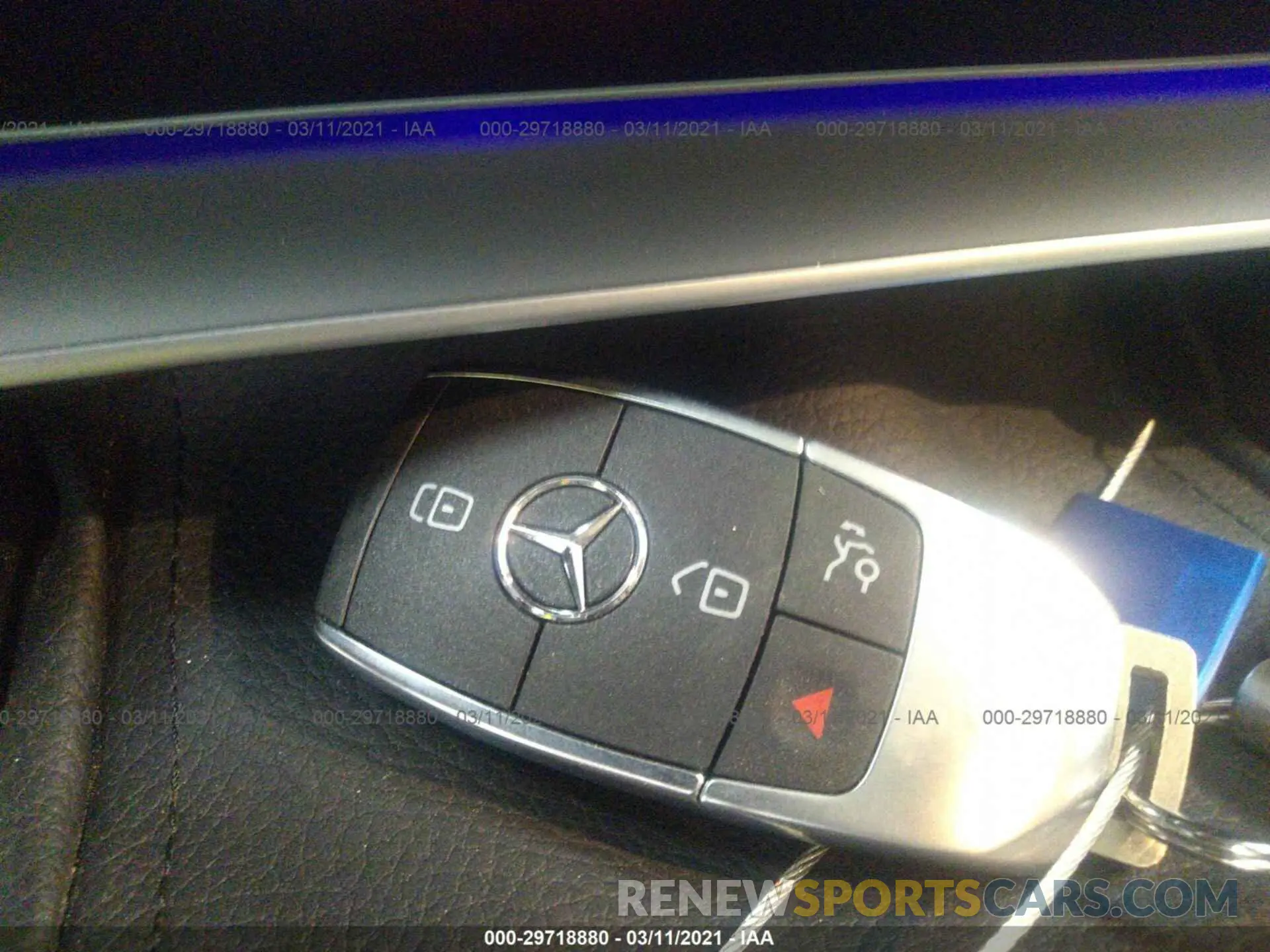 11 Photograph of a damaged car 4JGFB5KE3MA370073 MERCEDES-BENZ GLE 2021
