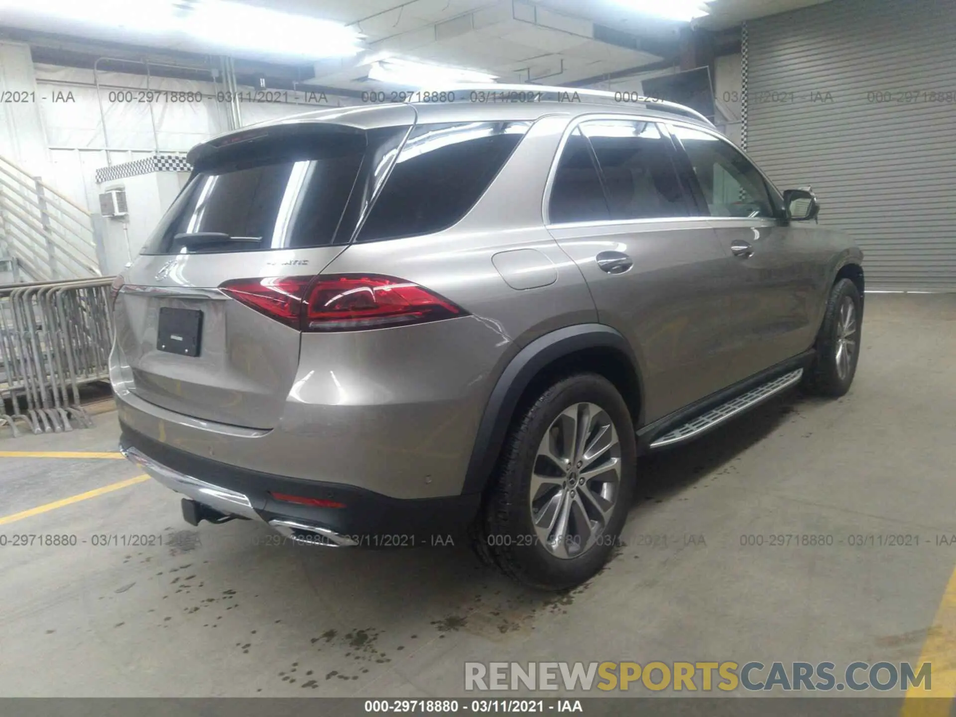 4 Photograph of a damaged car 4JGFB5KE3MA370073 MERCEDES-BENZ GLE 2021