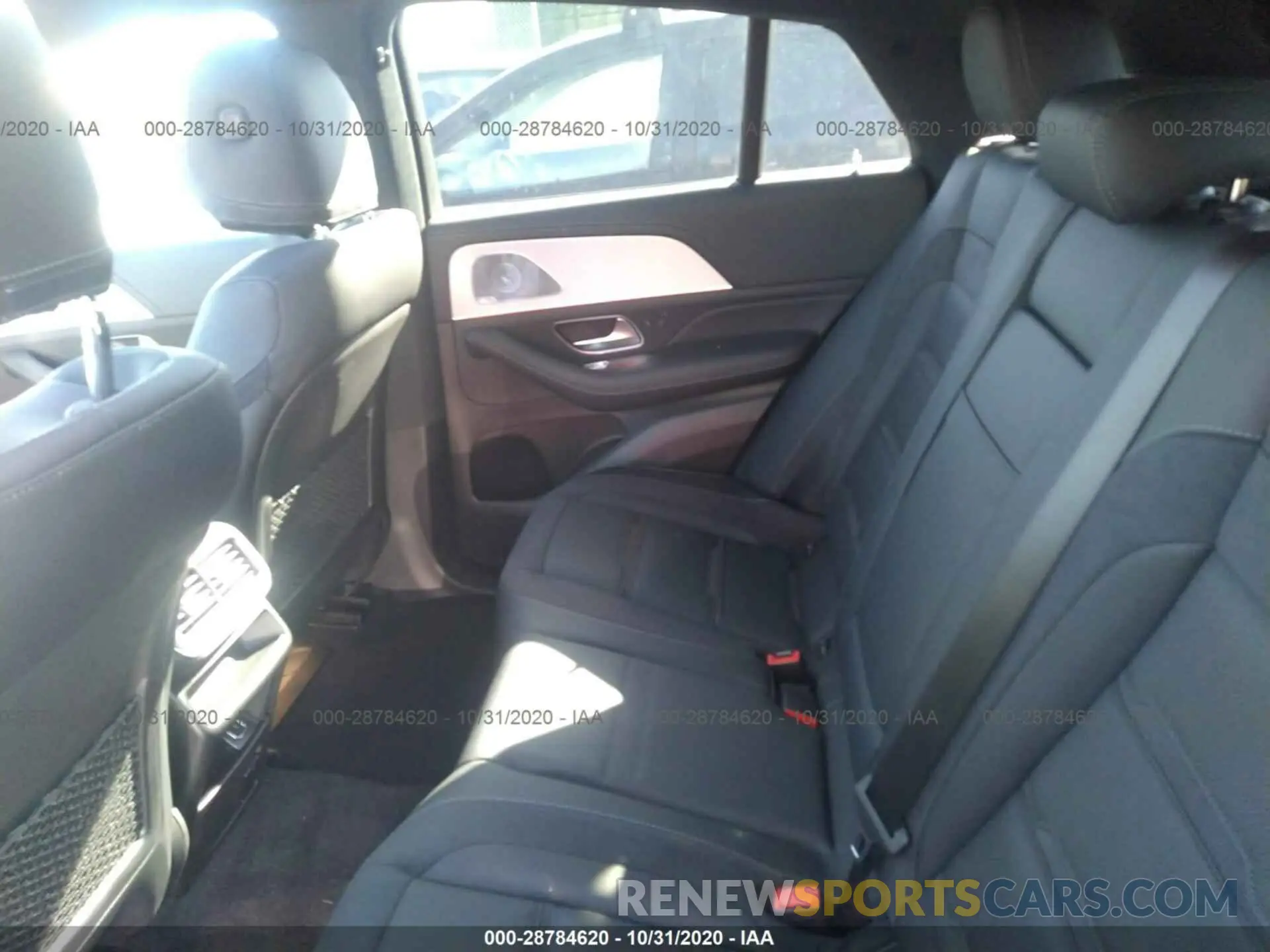 8 Photograph of a damaged car 4JGFD6BB7MA212261 MERCEDES-BENZ GLE 2021